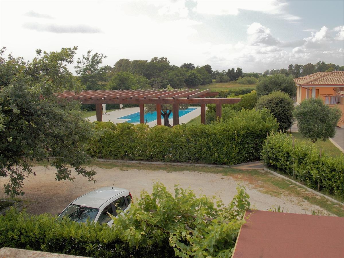 Hotel Villa Aurora Latina Zewnętrze zdjęcie